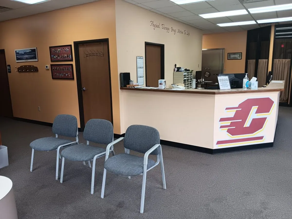 Mountain Town Rehab front desk in Mt. Pleasant, MI